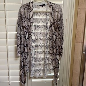 Open cardigan soft 65 acrylic 24 nylon 10 wool